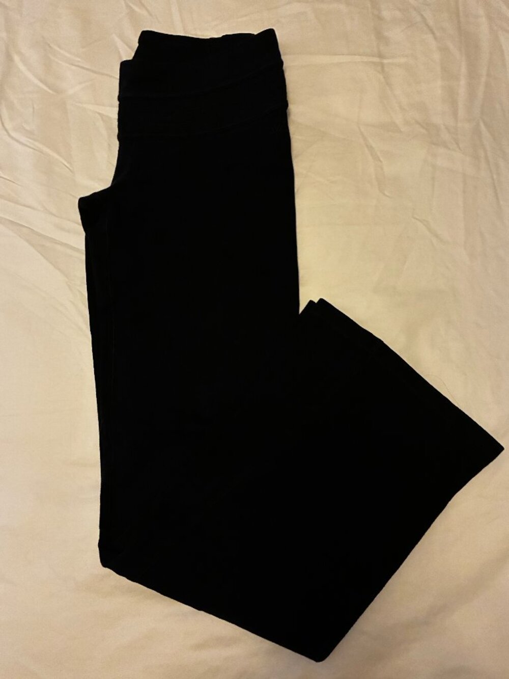 Avia black flair bottom leggings - XS